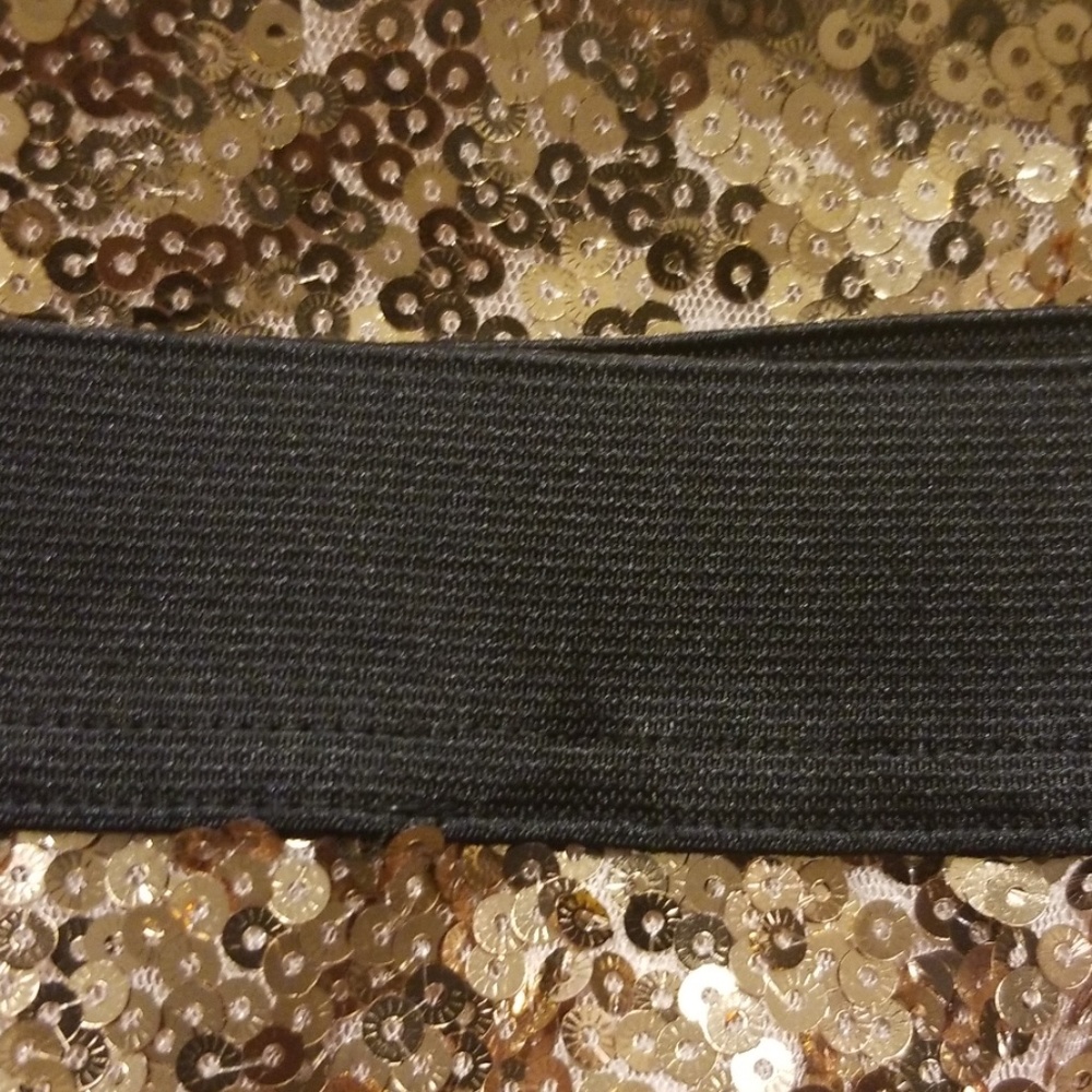 🍃🌺BUYONEGETONE $5 NWT Sequins Gol Skirt🌺🍃 - Picture 8 of 8